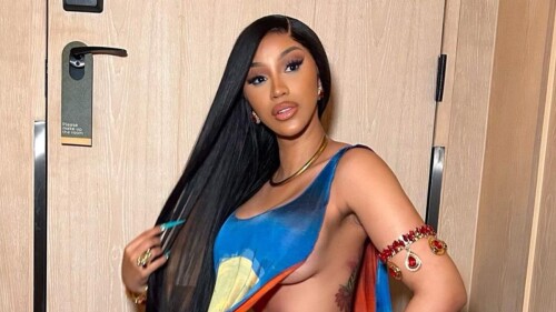 cardi_b_agresion_fan_microfono_las_vegaS_