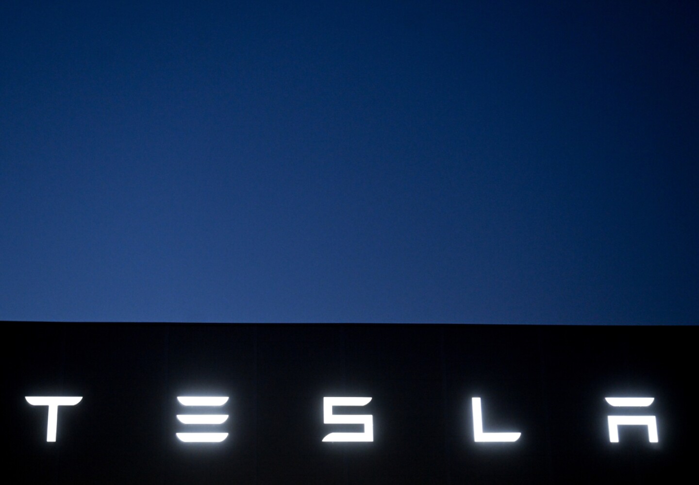 tesla-beneficios-efe