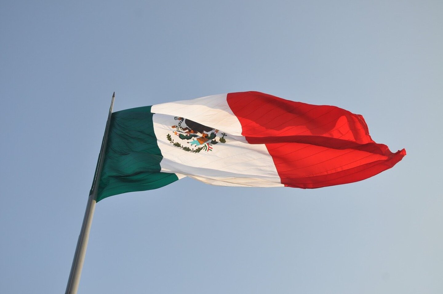 flag-gac39deb44_1280