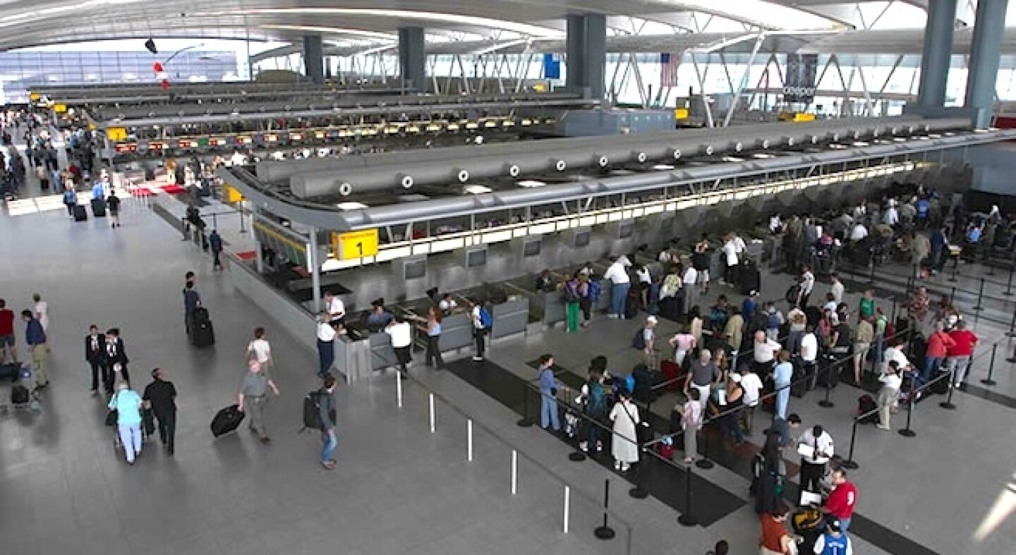0000aeropuerto130213