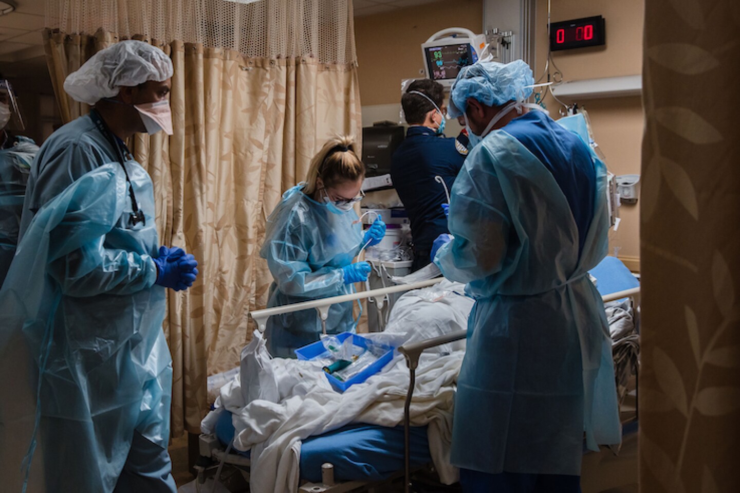 US-HEALTH-VIRUS-HOSPITAL