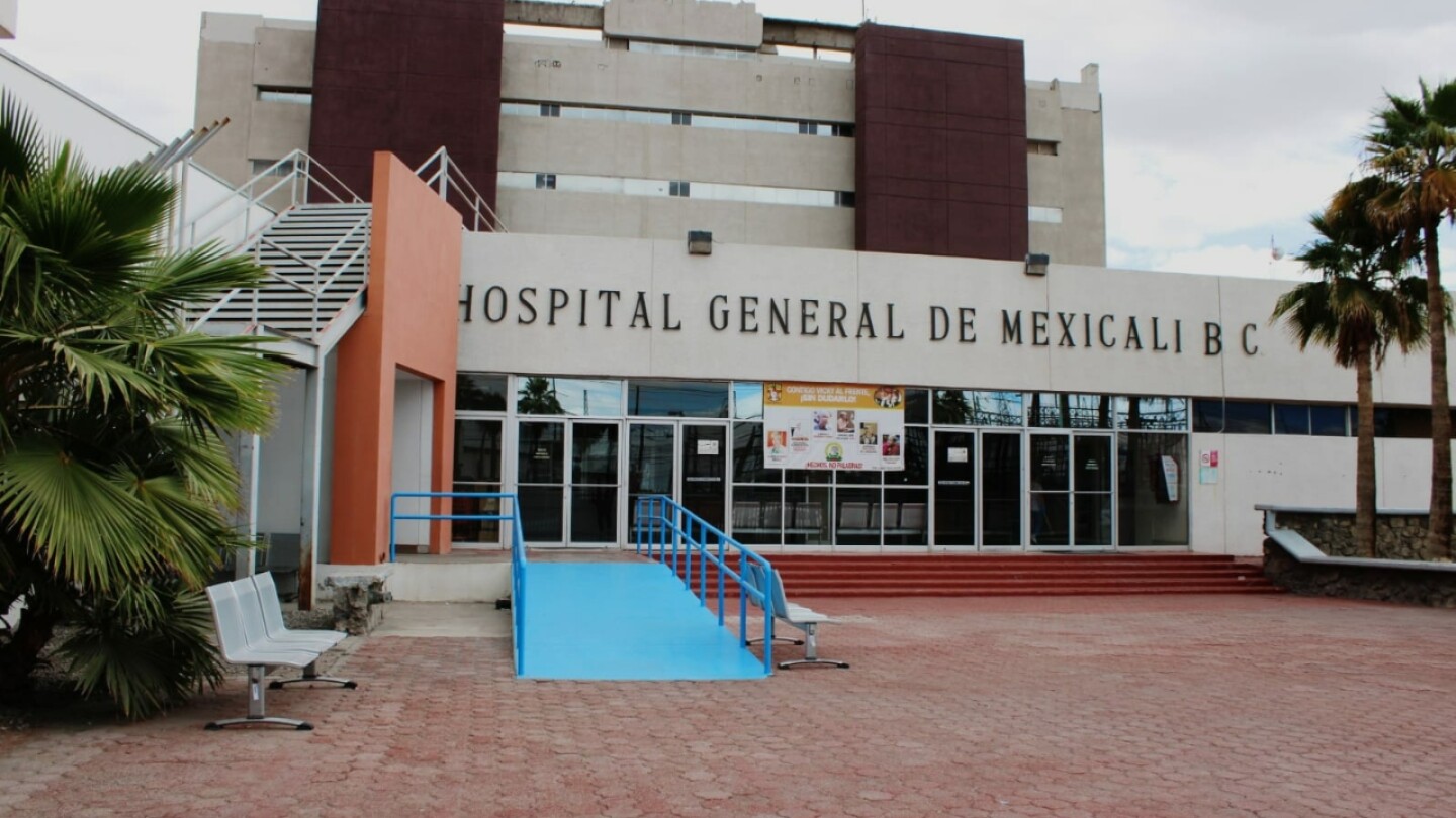 mexicali_hospital_02.jpg