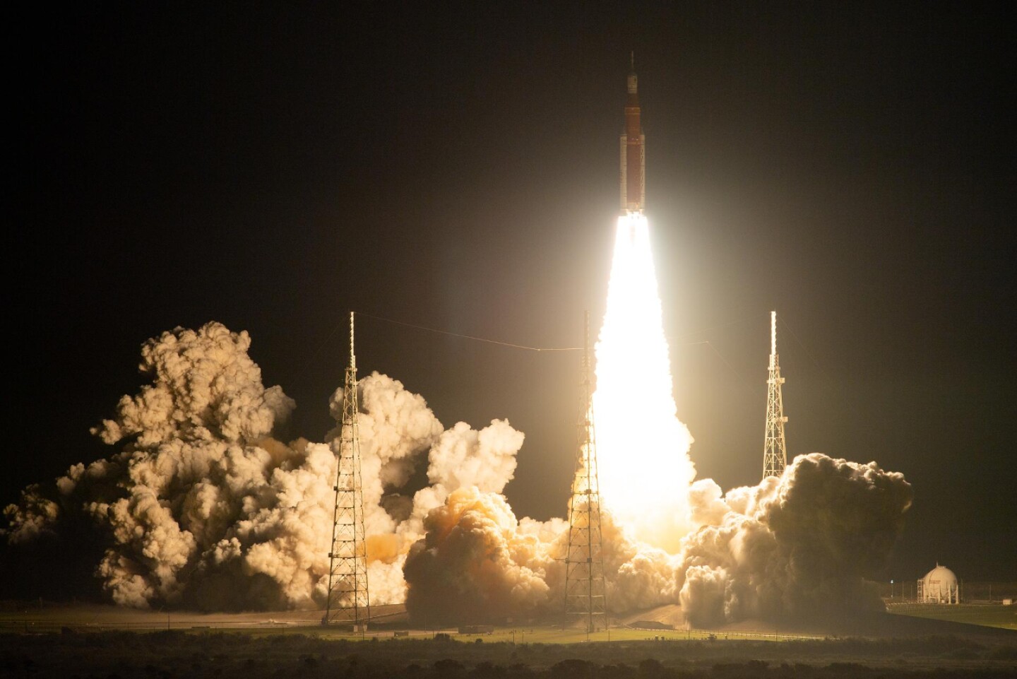 nave-de-la-nasa-aterriza-en-la-tierra-21-años-despues