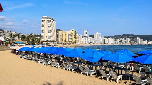 acapulco-playas-vacias-efe