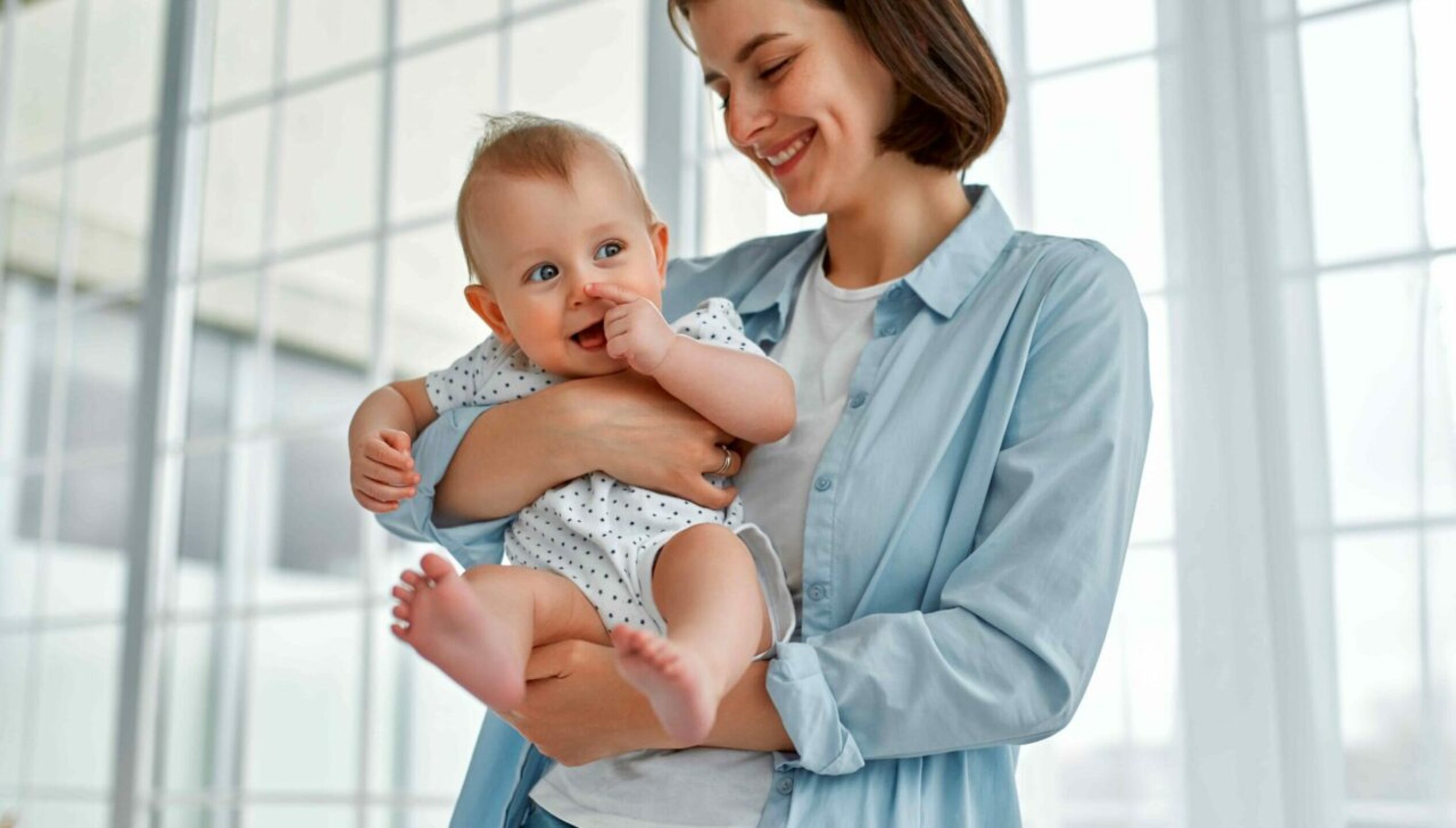 mother-and-baby-2021-12-27-19-30-55-utc-2-1-1280x728