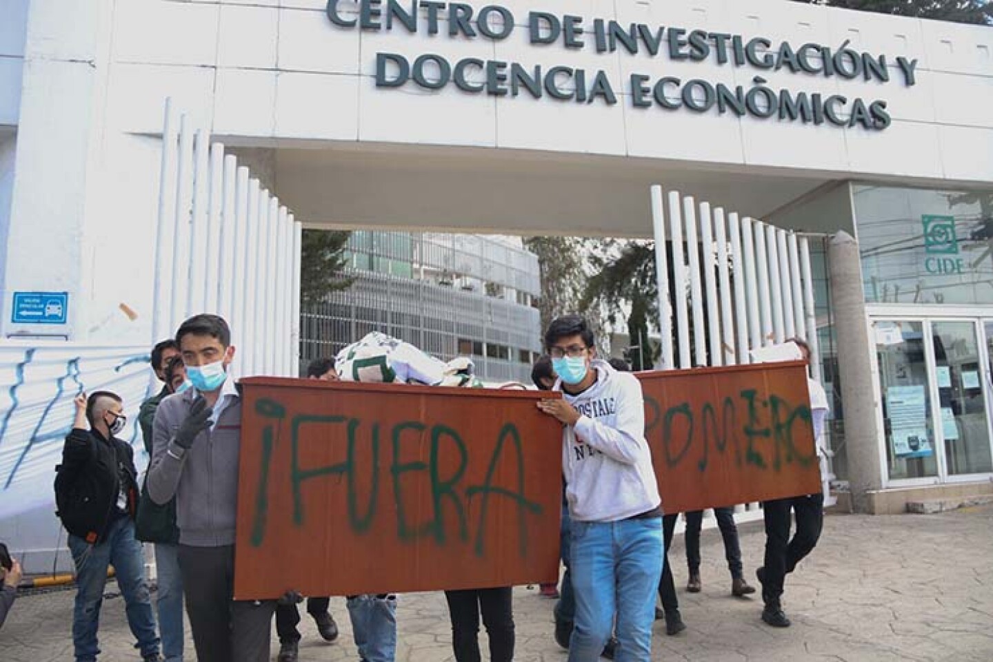 CiDE Bloqueo Oficinas.jpg