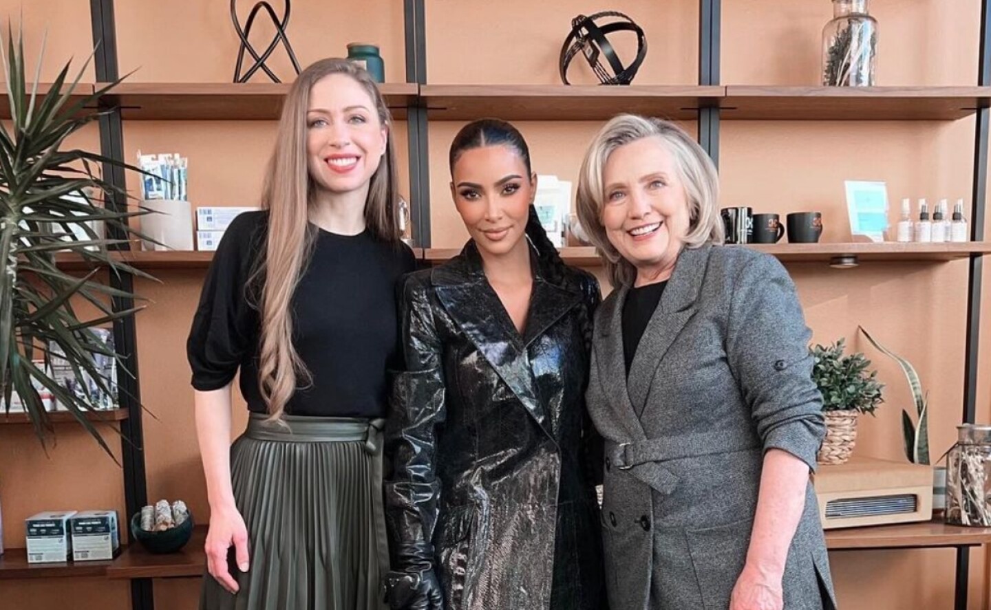 hillary_clinton_gutsy_kim_kardashian_