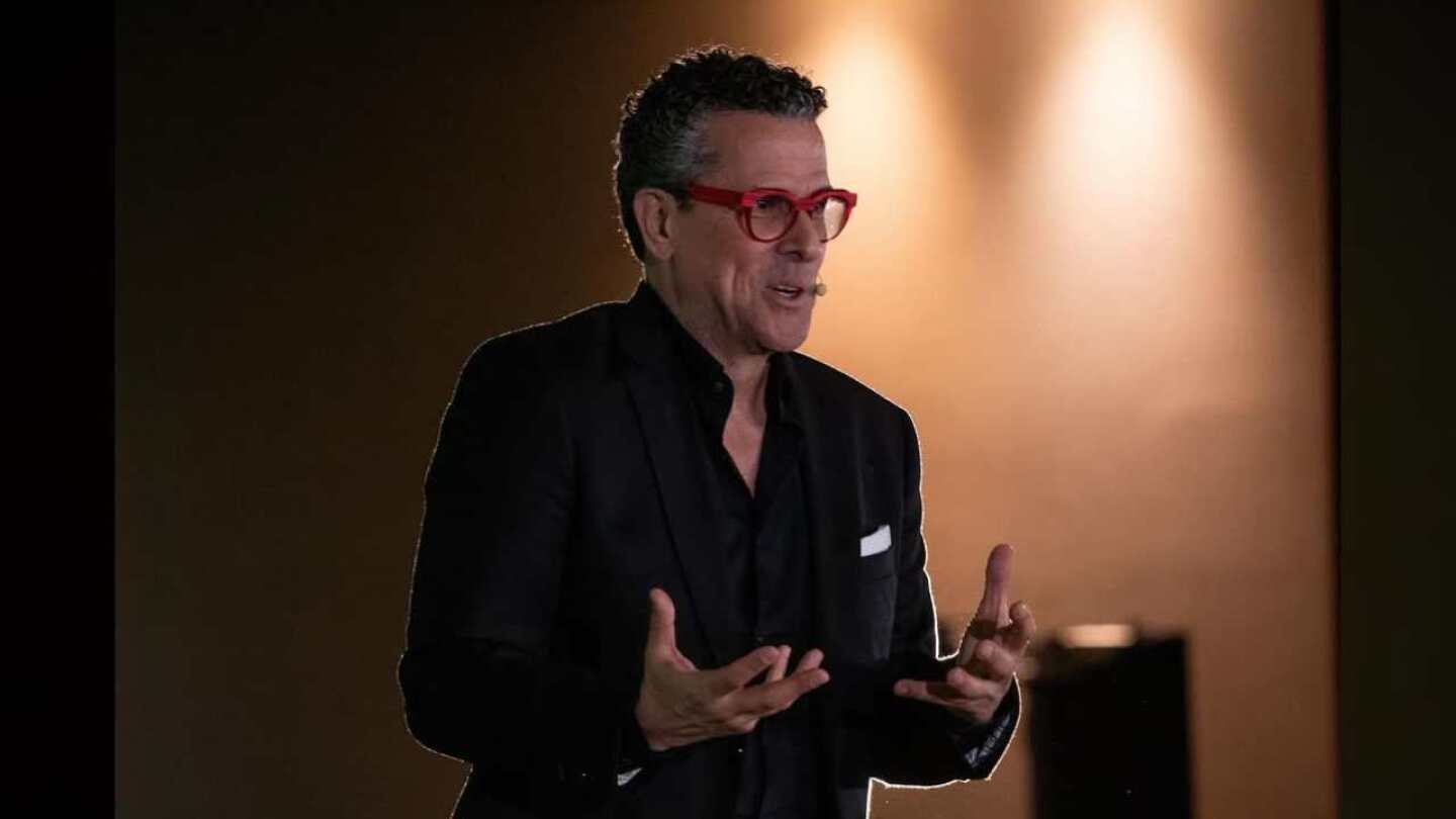 marco antonio regil foto instagram(1).jpg