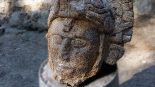 cabeza_escultura_prehispanica_chichen_itza_cultura_maya_