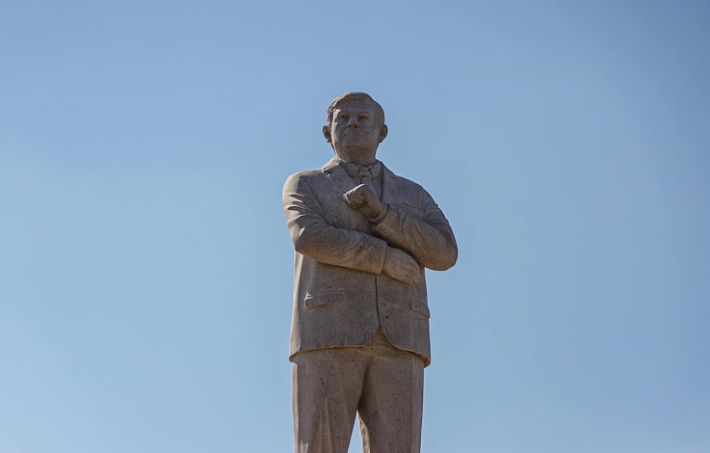 Estatua AMLO