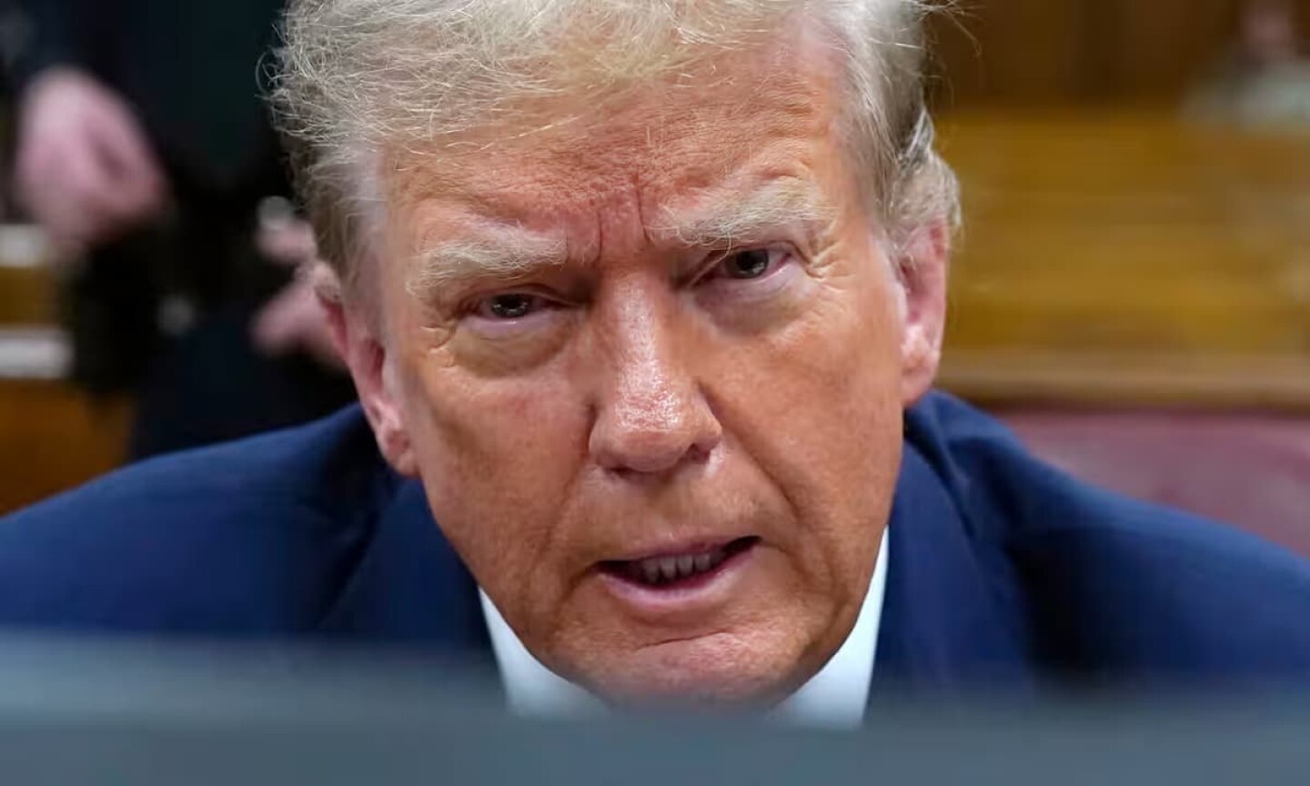 El juicio de Trump por soborno 19