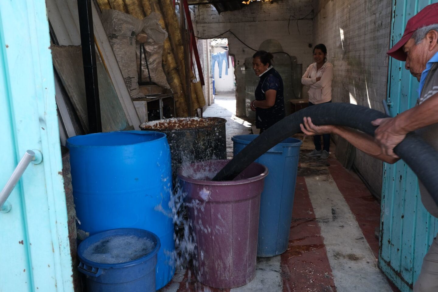 Se quedan sin agua municipios del Edomex por fuga en macrocircuito