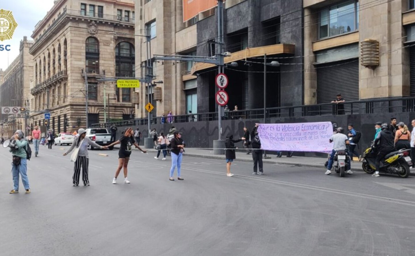 bloqueo-eje-central-hoy