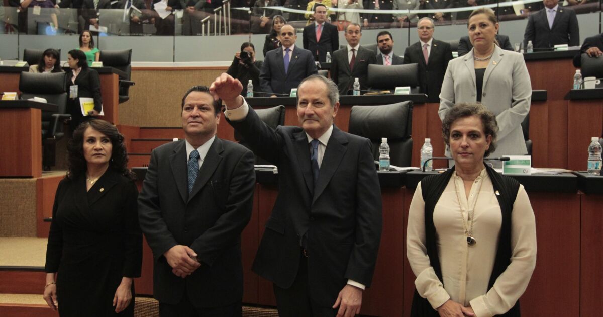 Murió el exembajador de México ante EU, Montaño Martínez