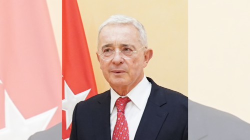 alvaro urube.png