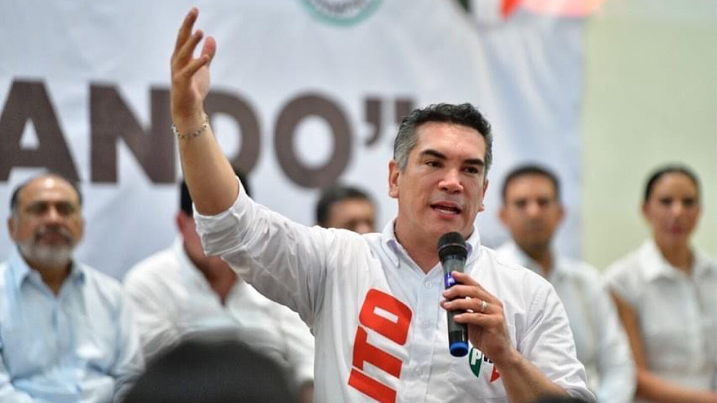 alito-acusa-show-gobernadora-campeche-cateo