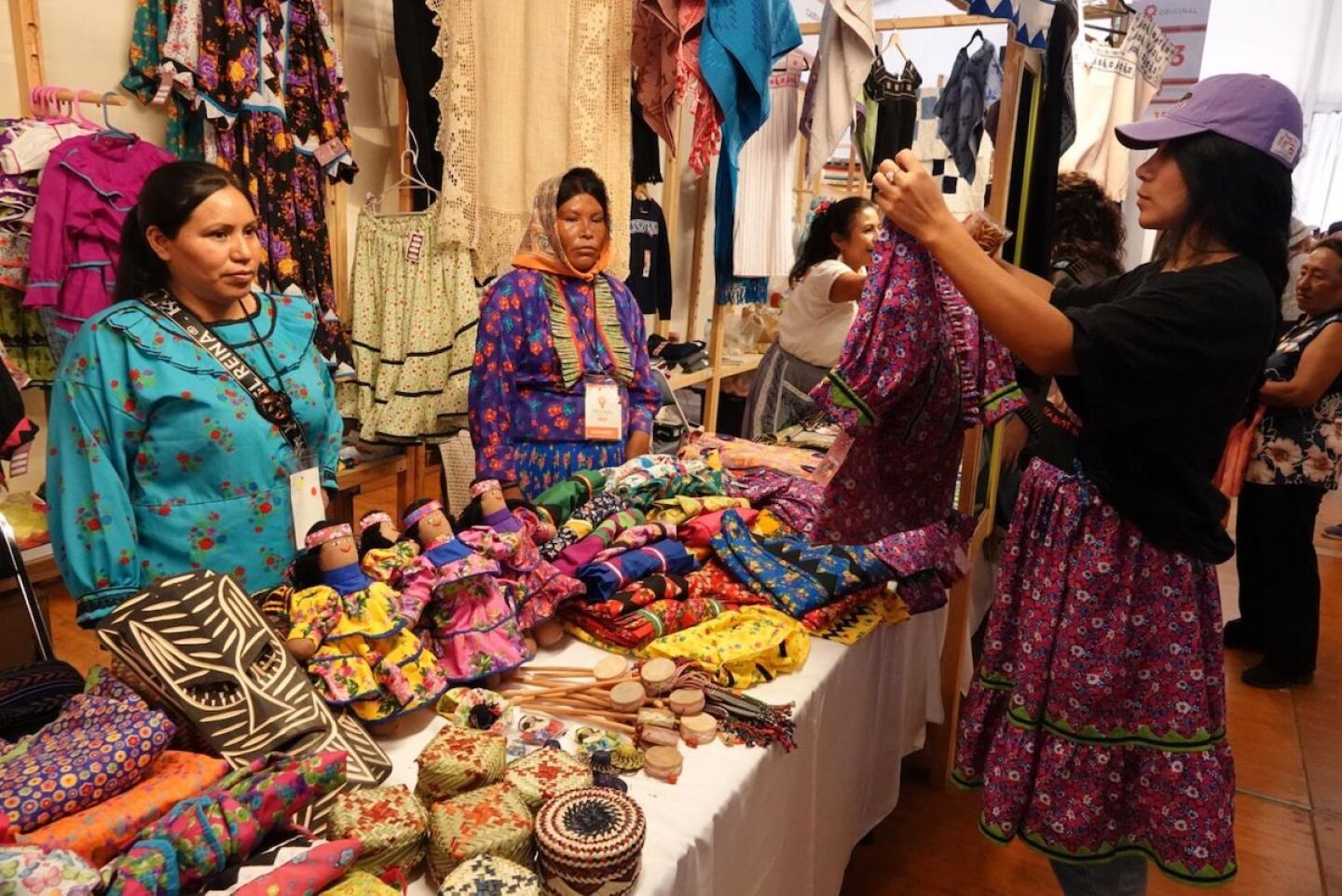 Mujeres Artesanas