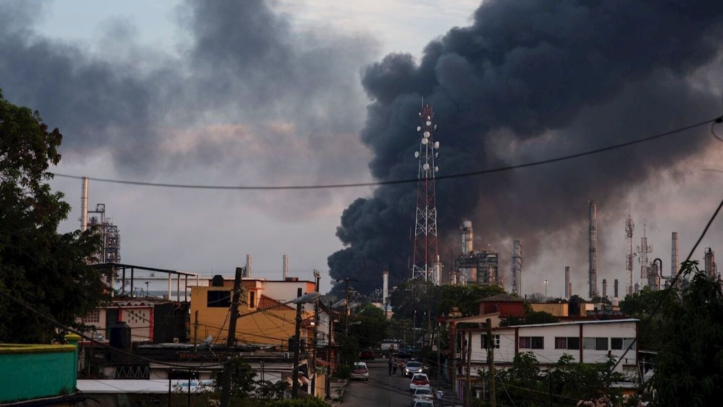 pemex-incendio-refinería-minatitlan-veracruz