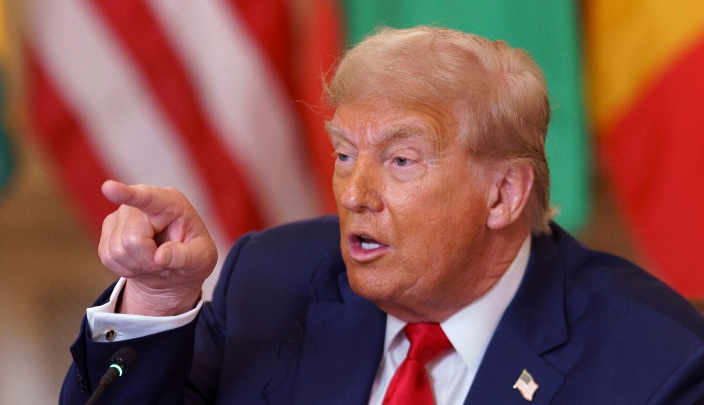 donald-j-trump-efe.jpg