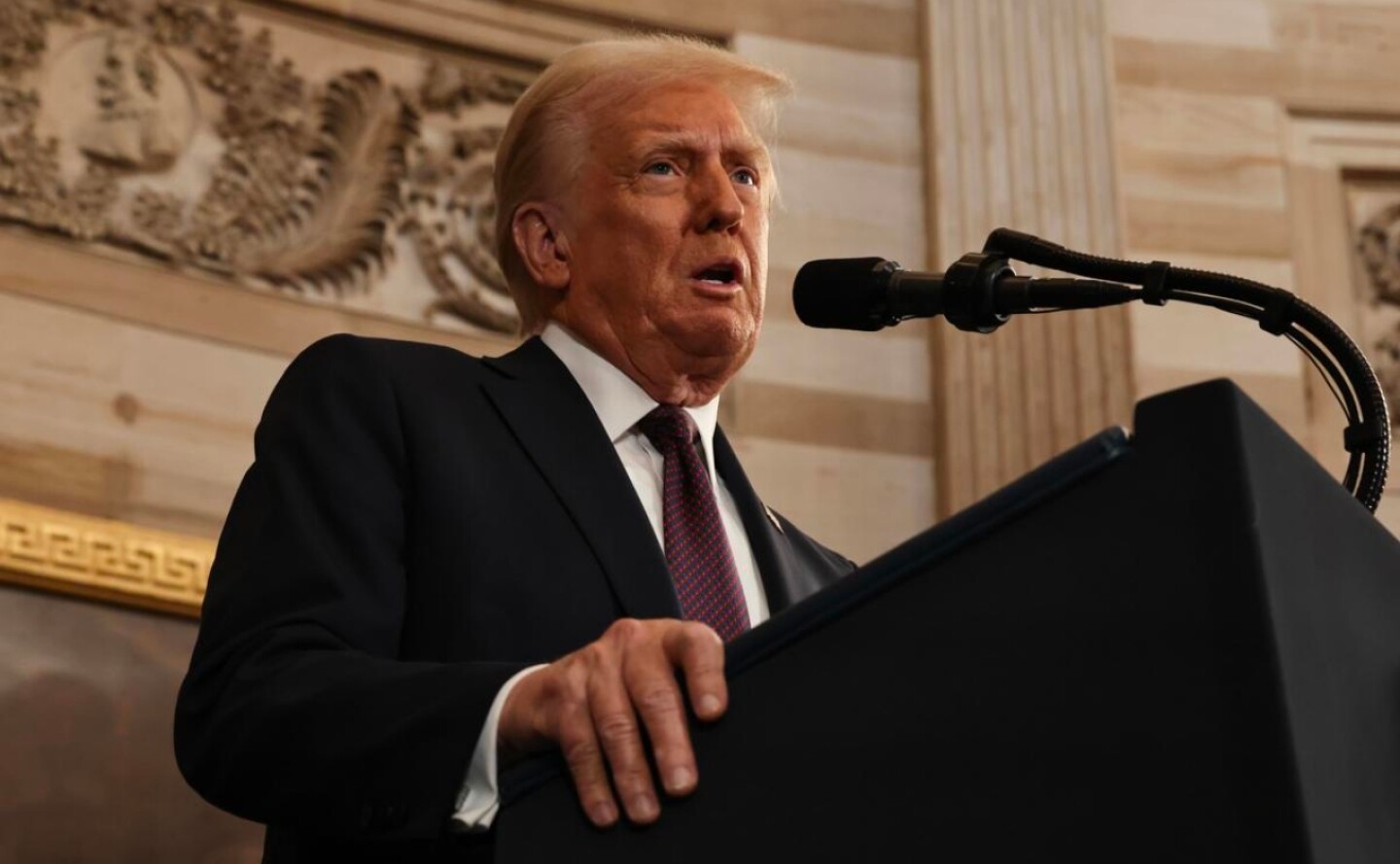 trump-toma-de-protesta