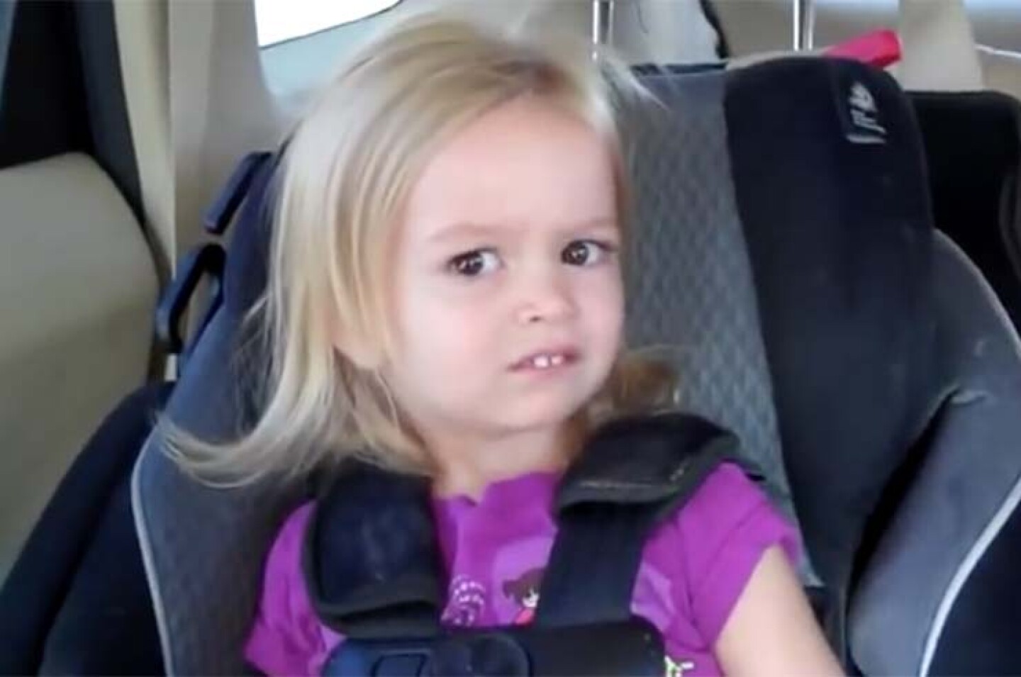 Famoso meme de Chloe Clem será subastado como NFT
