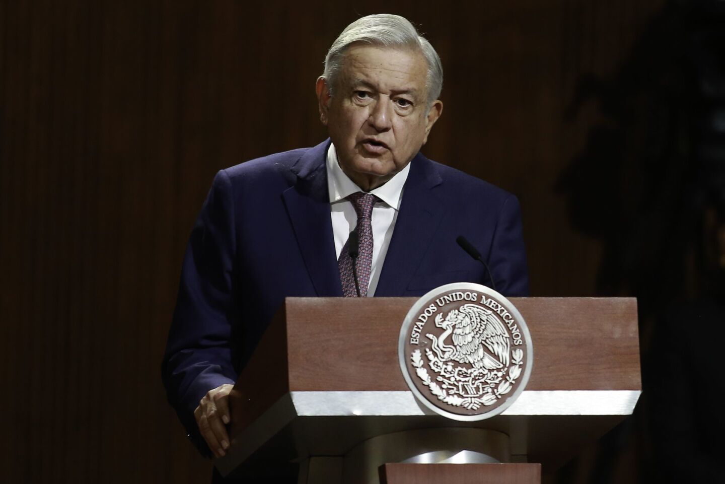 Andrés Manuel López Obrador, presidente de México encabezó ceremonia por el 106 Aniversario de la Promulgación de la Constitución Política de los Estados Unidos Mexicanos.