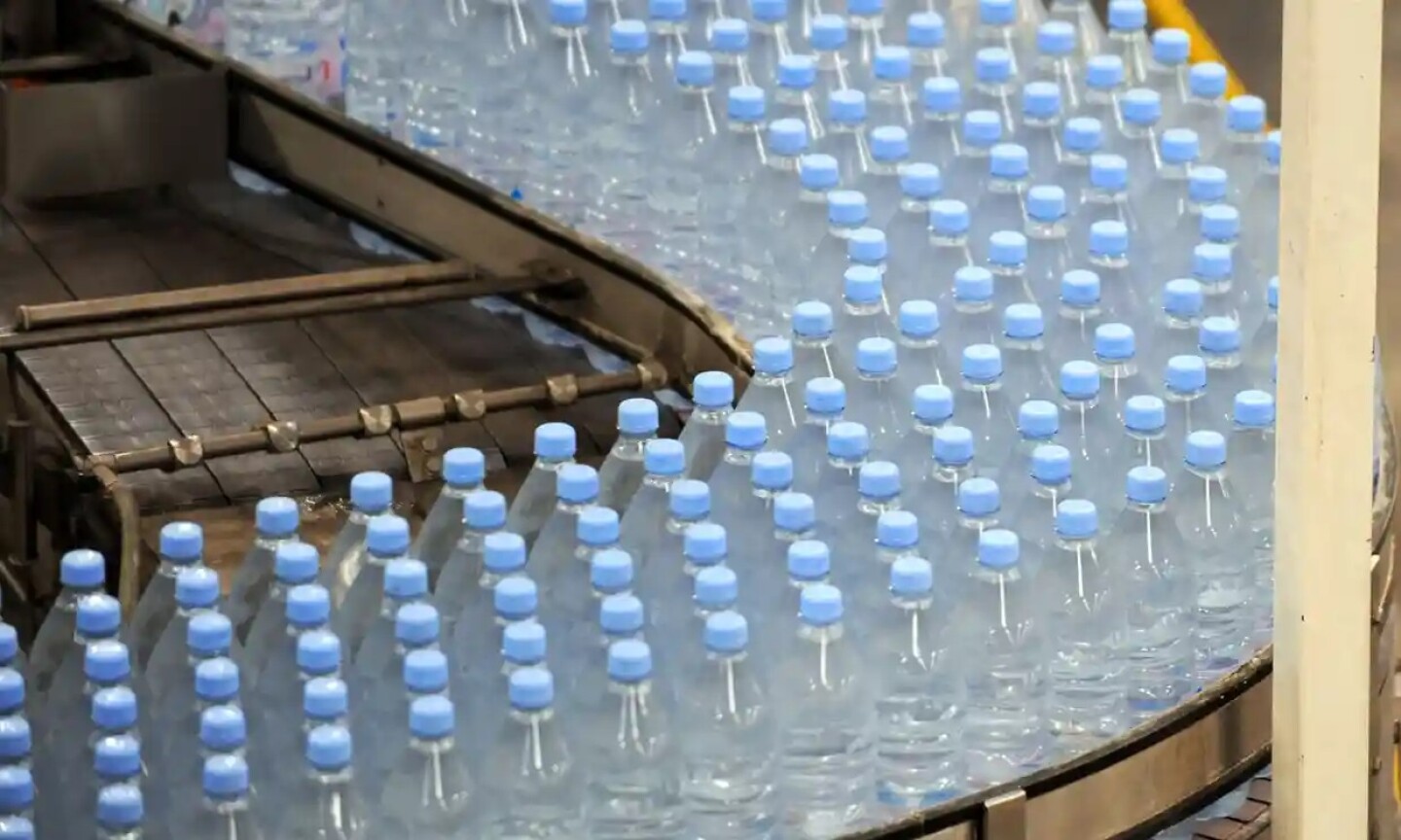 activistas_demandan_a_danone