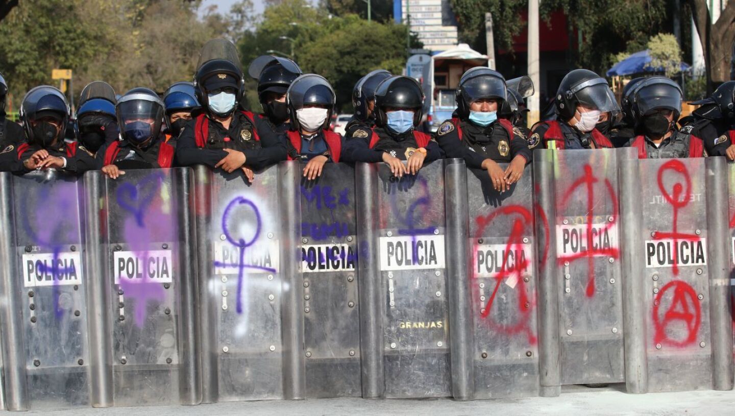 Mas de 2 mil mujeres policías resguardarán marcha del 8M