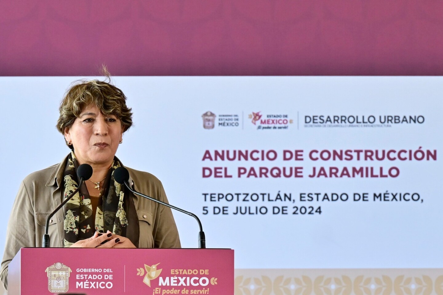 DELFINA GÓMEZ OBRA PÚBLICA.jpg
