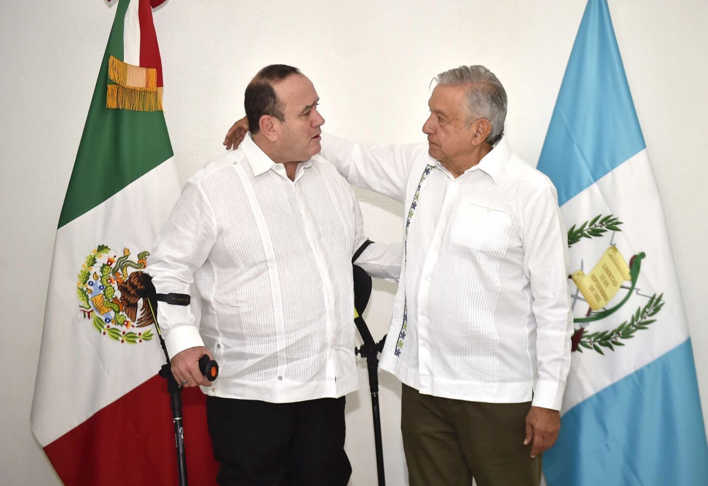 MÉRIDA, YUCATÁN, 20SEPTIEMBRE2019.- Andrés Manuel López Obrador, presidente de Mexico, durante su reunión con el presidente electo de Guatemala, Alejandro Giammattei.FOTO: PRESIDENCIA /CUARTOSCURO.COM