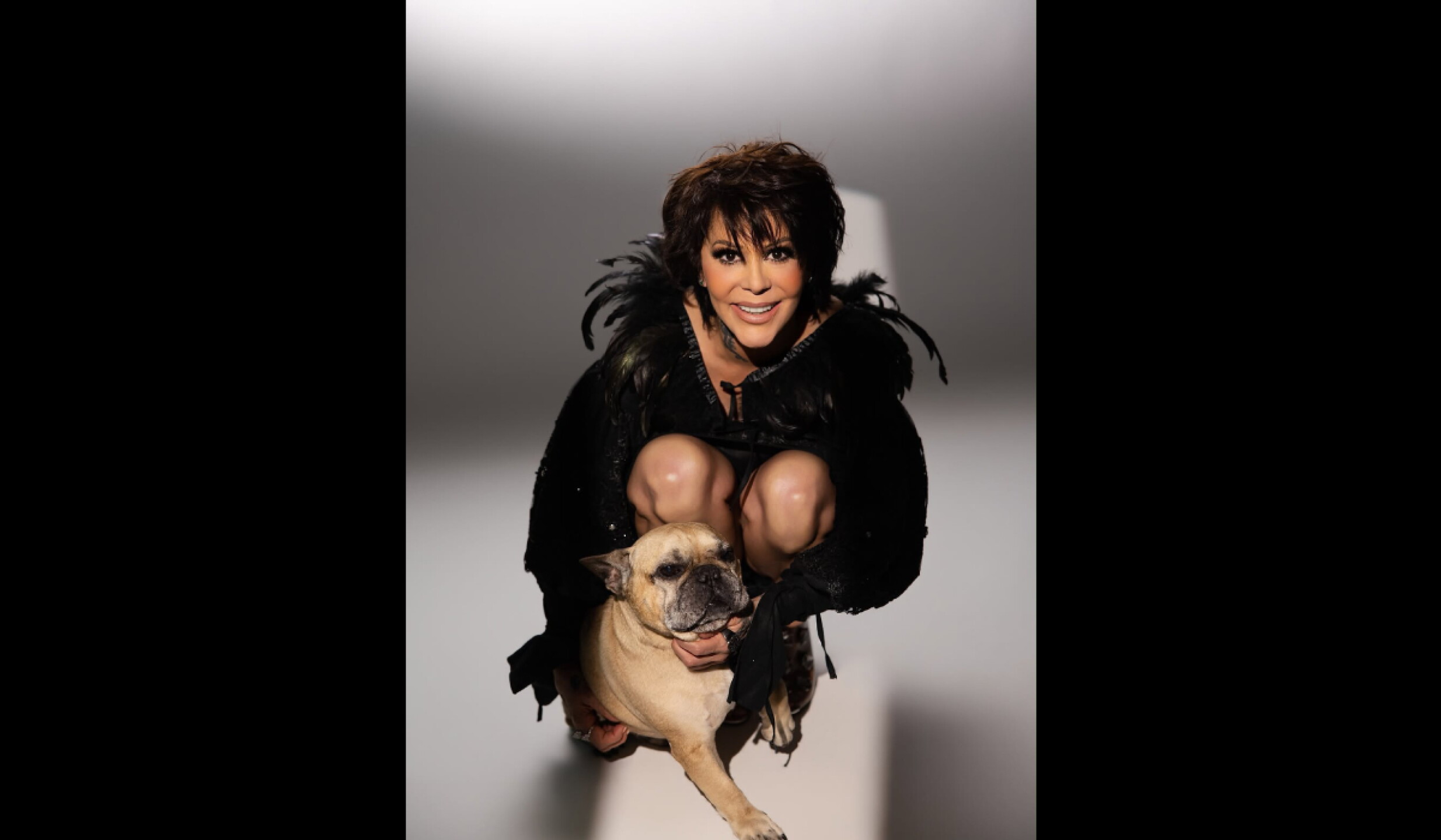 alejandra guzman de luto.jpg
