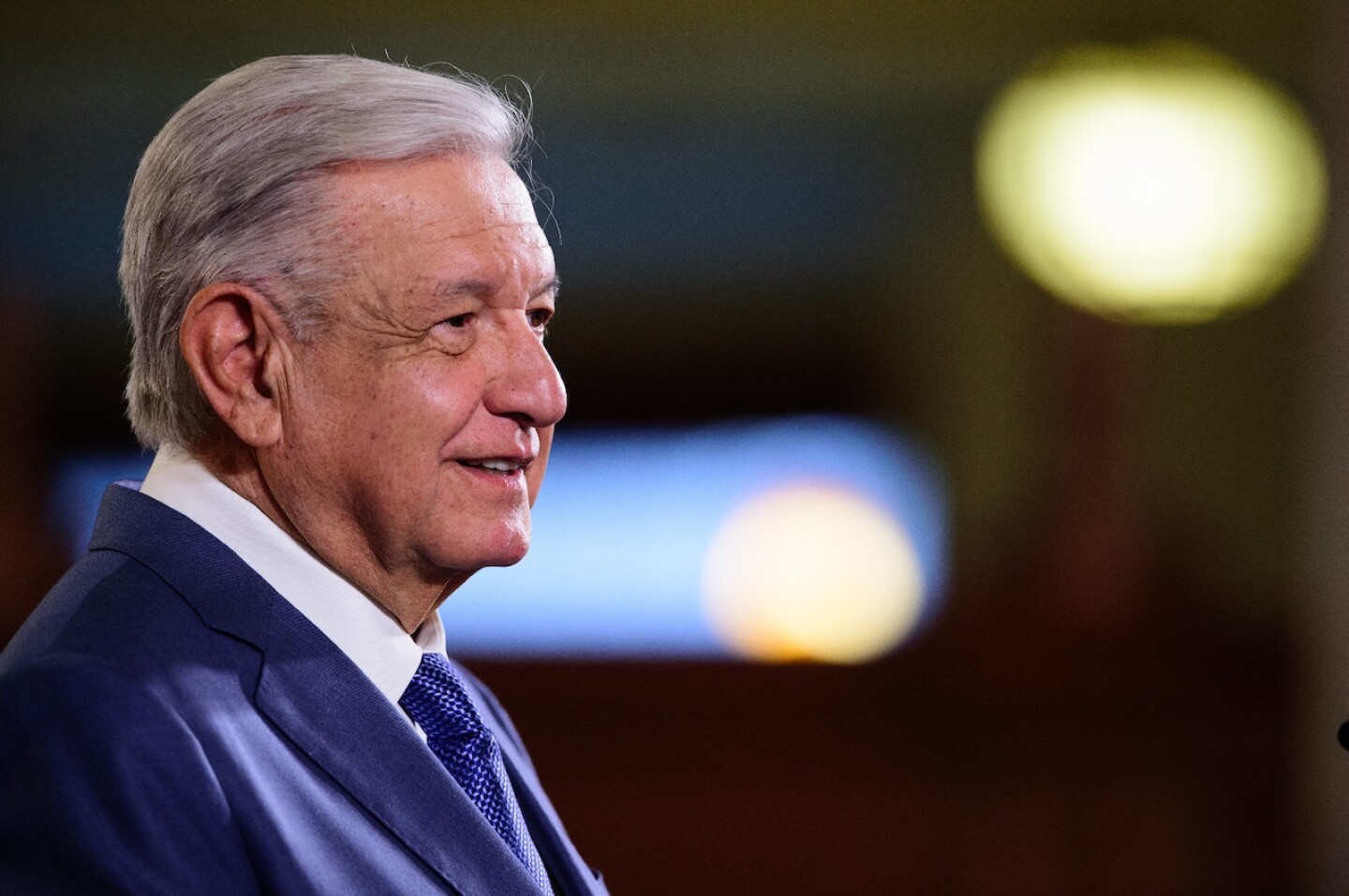 otis-amlo