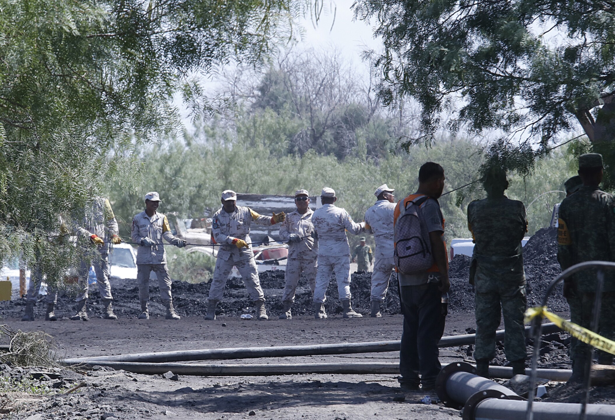mineros-buzos-mina-coahuila