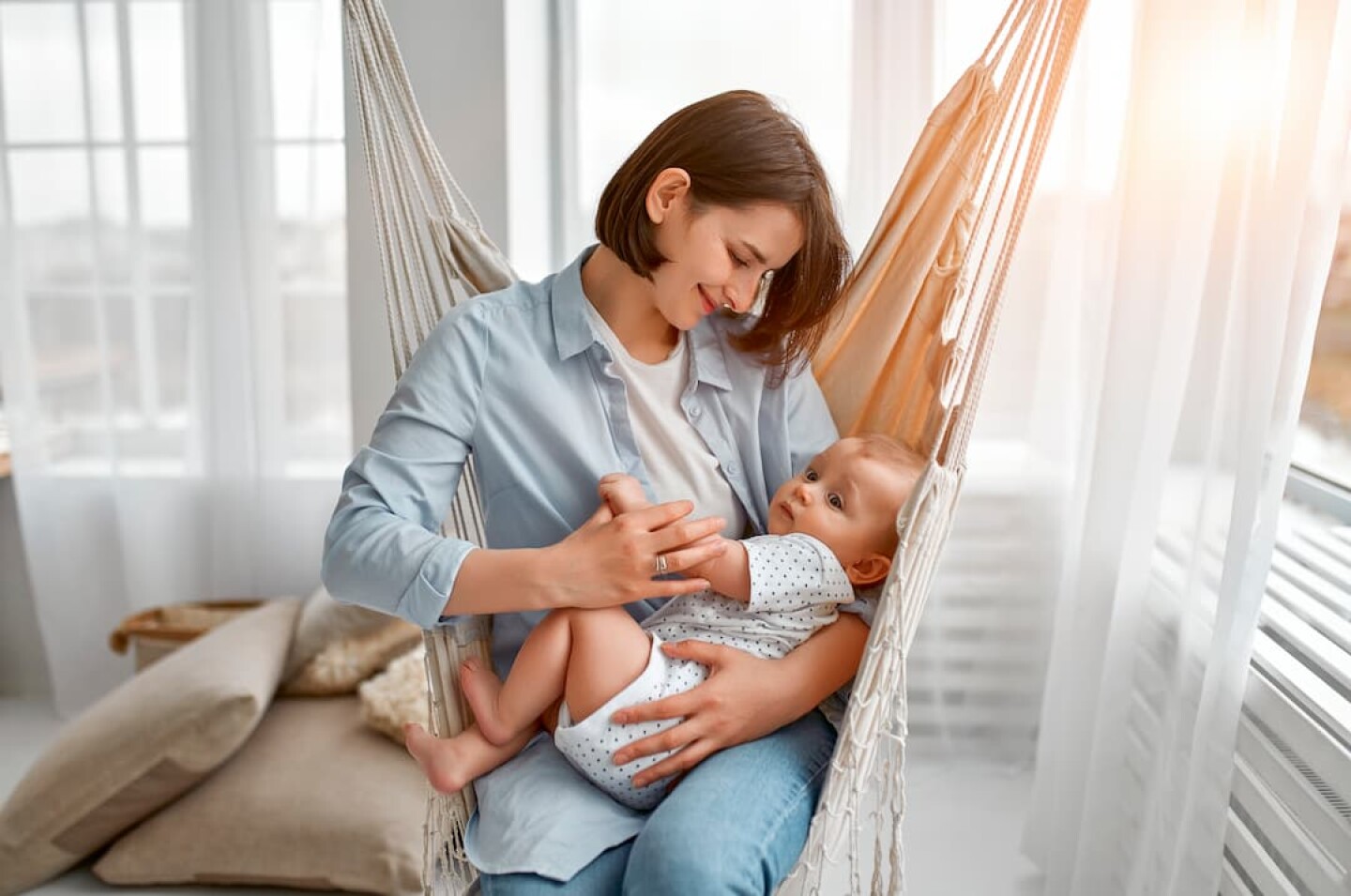 mother-and-baby-2023-11-27-05-14-52-utc (2)