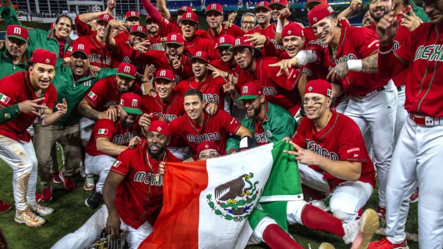 mexico_clasico_mundial.jpg