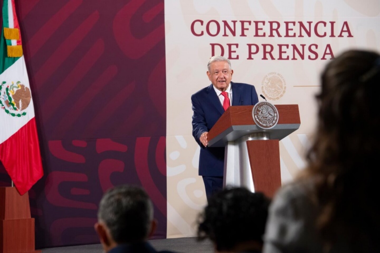 amlo-calderon-mañanera