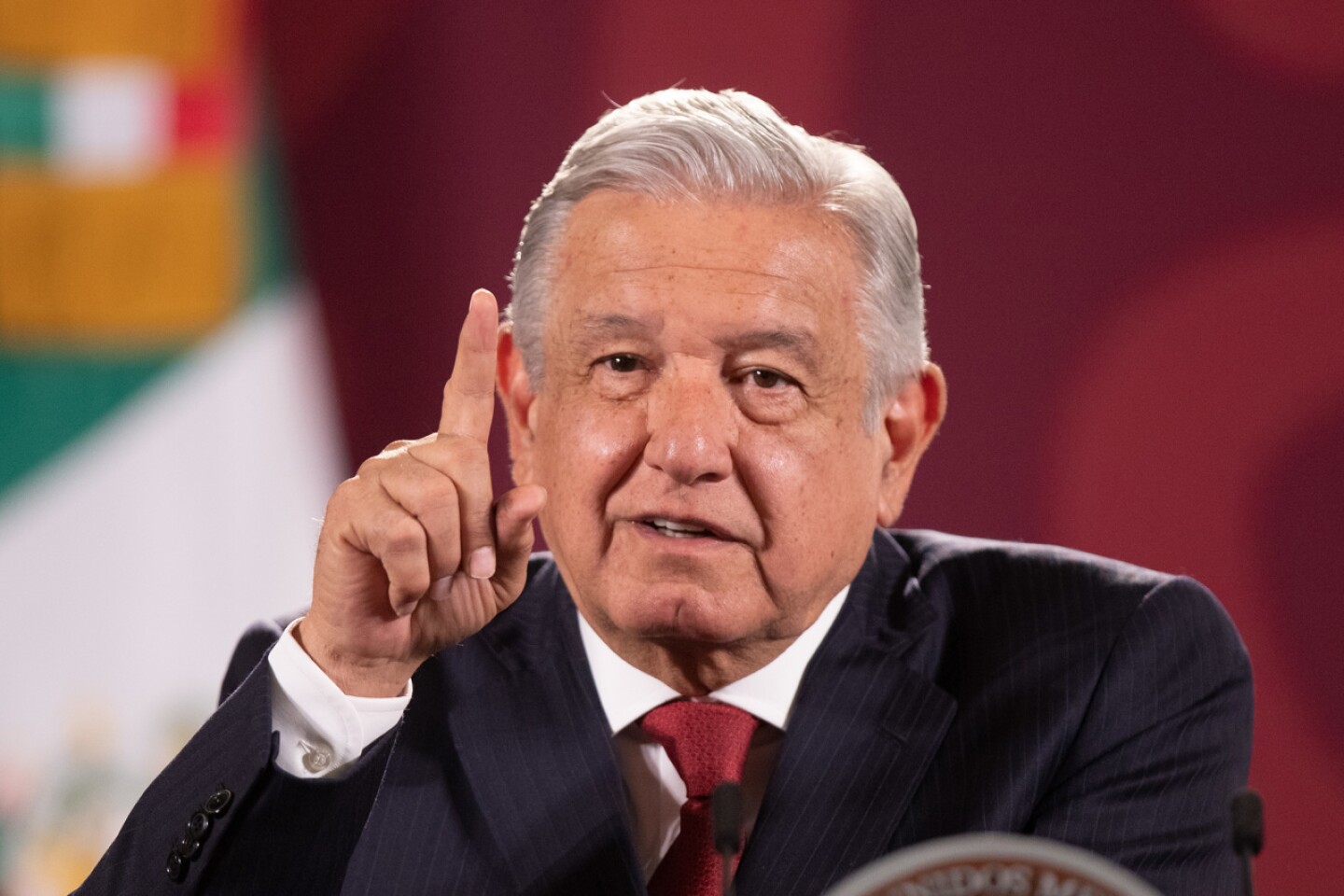 López Obrador habla sobre la reforma electoral