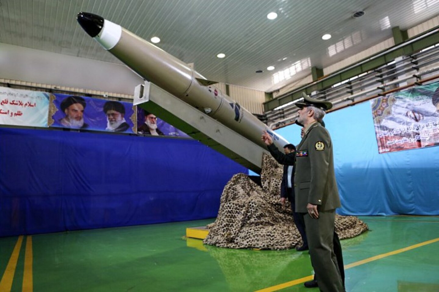 IRAN-DEFENCE-ARMAMENT