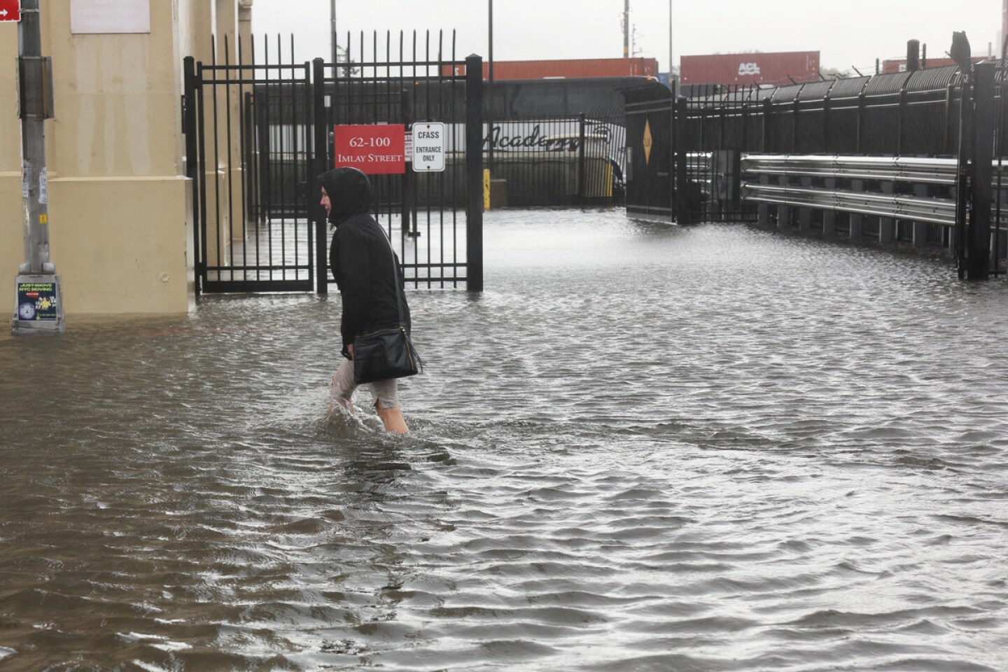 Heavy Rains Cause Flash Flooding In Parts Of New York City
