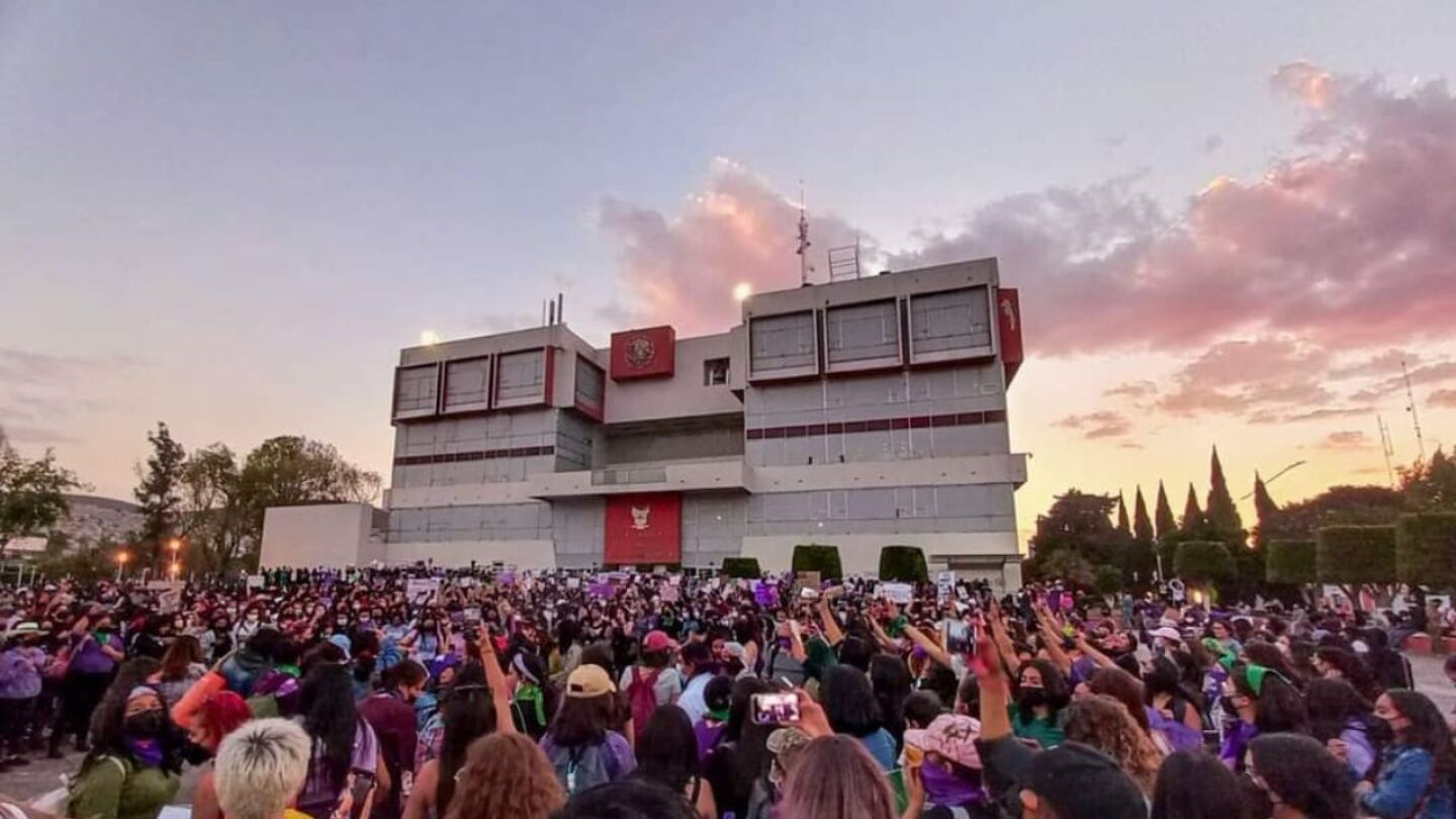 marcha feminista pachuca