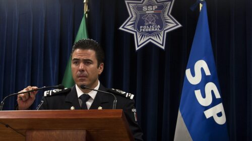 Exalto mando de seguridad mexicano es detenido por tortura en caso Cassez