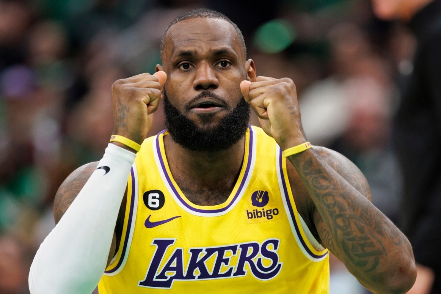 angeles-lakers-lebron-james