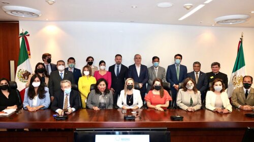senadores-pan-vox