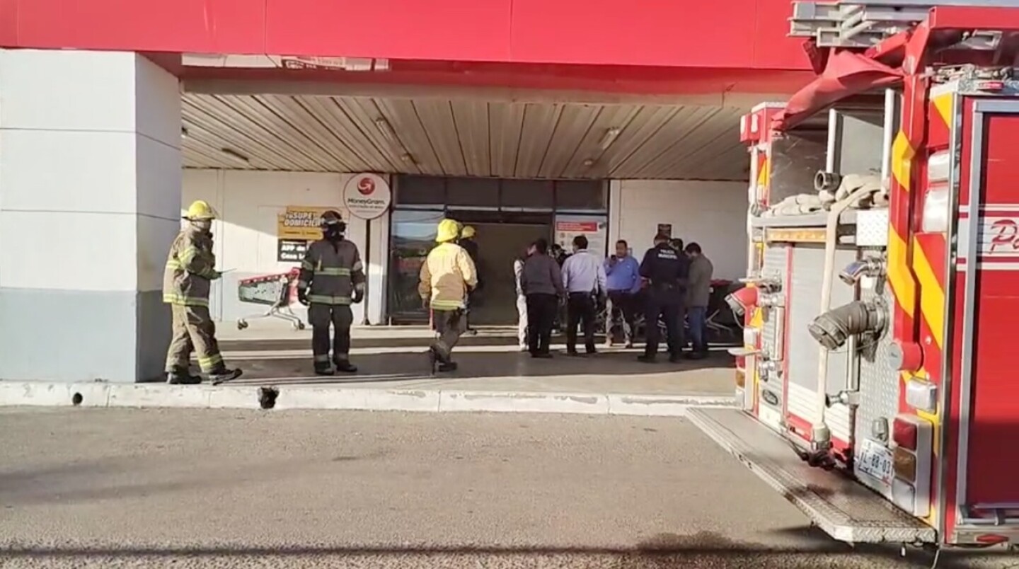 incendio-en-hermosillo-se-incendia-supermercado-ley