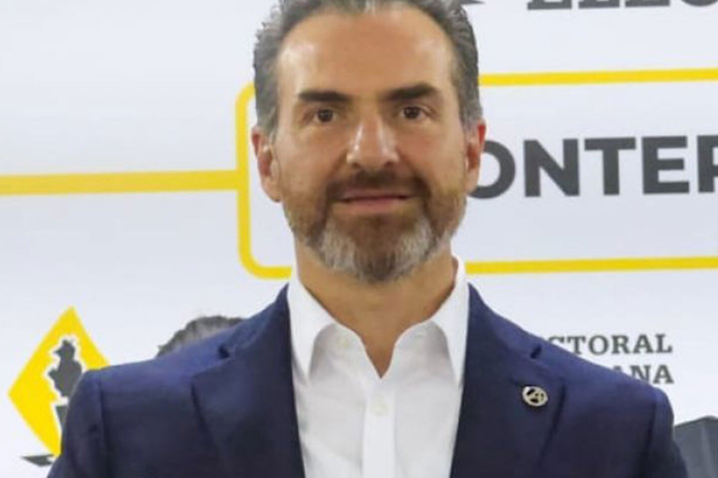 Adrián-de-la-Garza.jpg