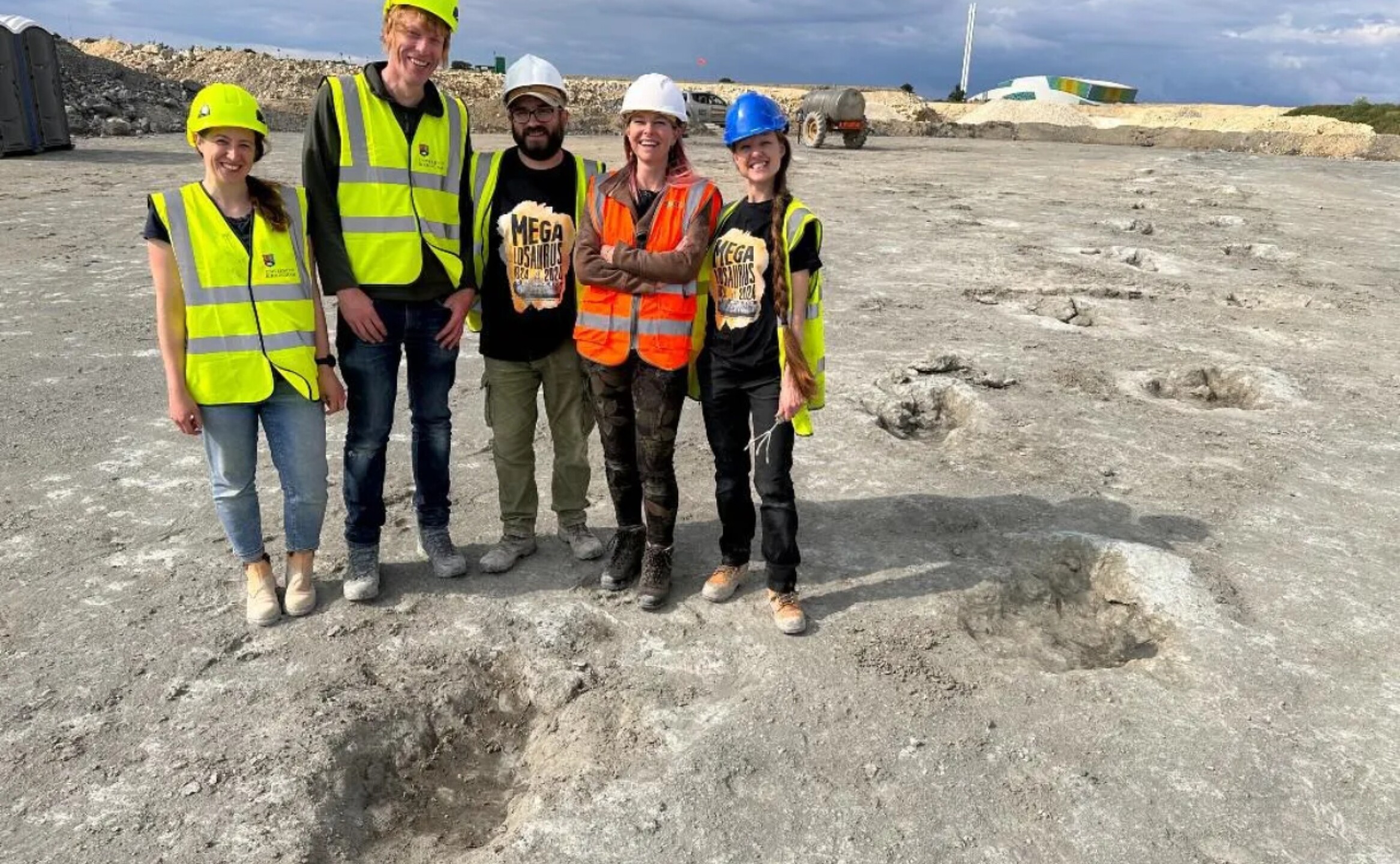 yacimiento-de-dinosaurios-mas-antiguo-universidad-birmingham-2