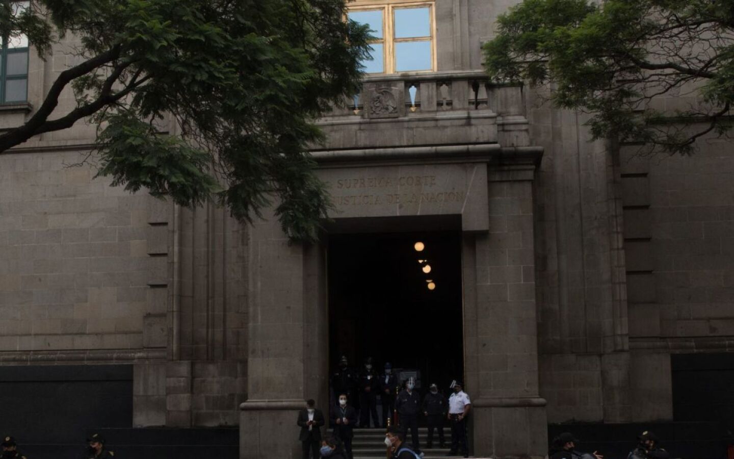 manifestacion_zocalo_defensa_ine_contra_plan_b