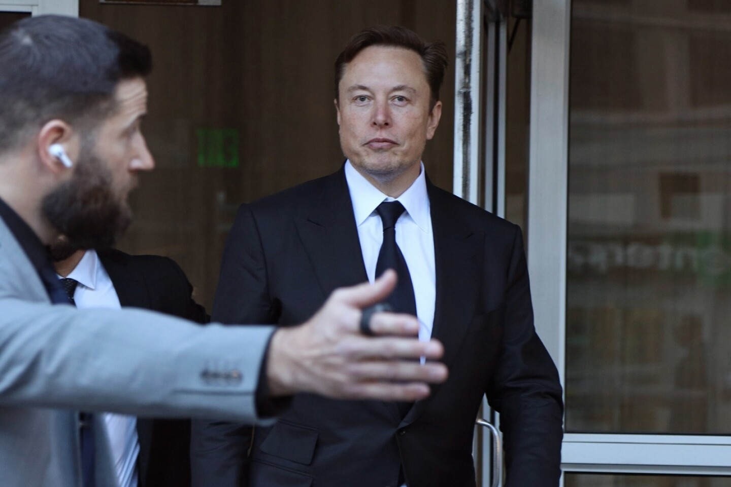 elon-musk-tesla