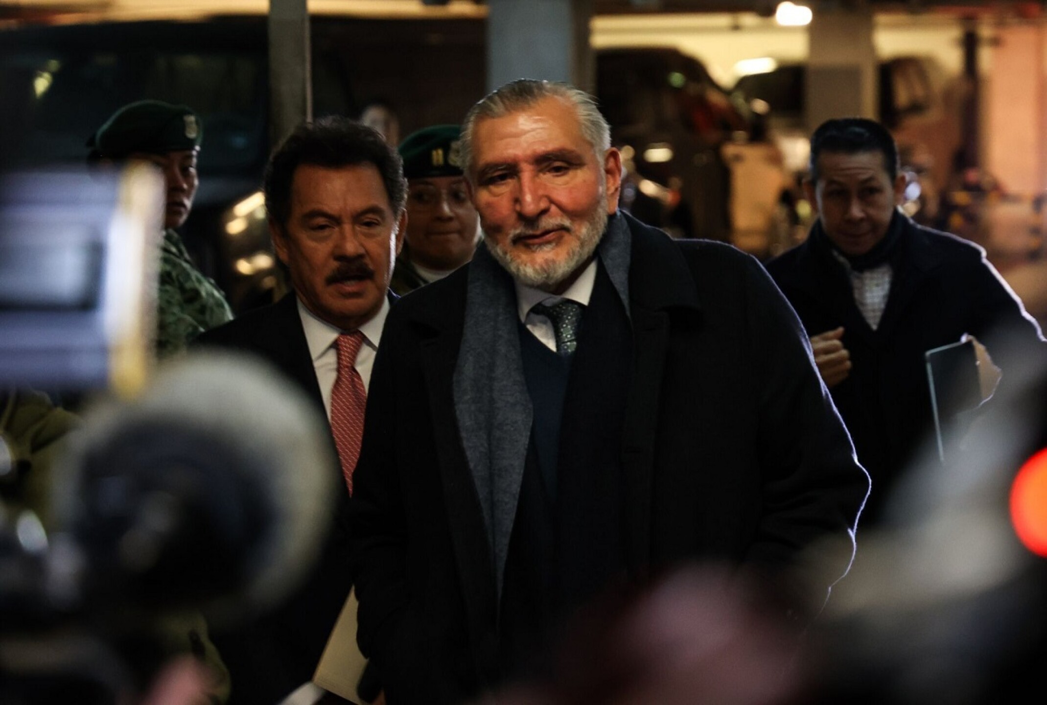 Salida Reunión Reforma Electoral adán