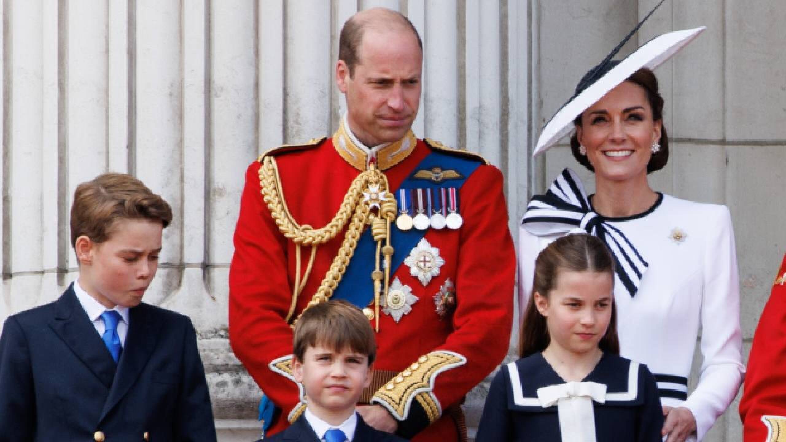 trooping-the-colour-principes-de-gales